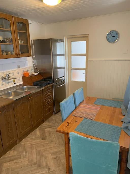 Cheerfull 2-Bedroom With Patio. Close To All Ameneties. Zagreb Luaran gambar