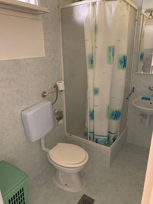 Cheerfull 2-Bedroom With Patio. Close To All Ameneties. Zagreb Luaran gambar